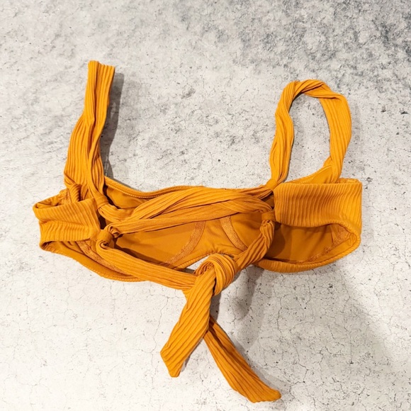 L Space Camellia Pointelle Rib Bikini Top Mustard Orange Size XS - Picture 3 of 4